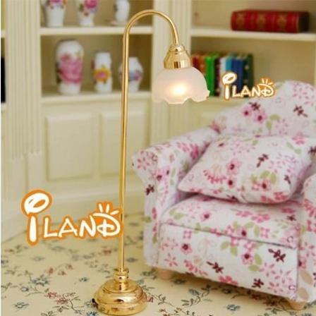 Dollhouse Mini Flower Shade LED Floor Lamp