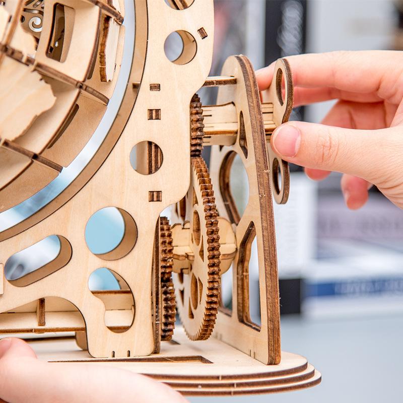 3D Rotating Assembling Globe - Image 3
